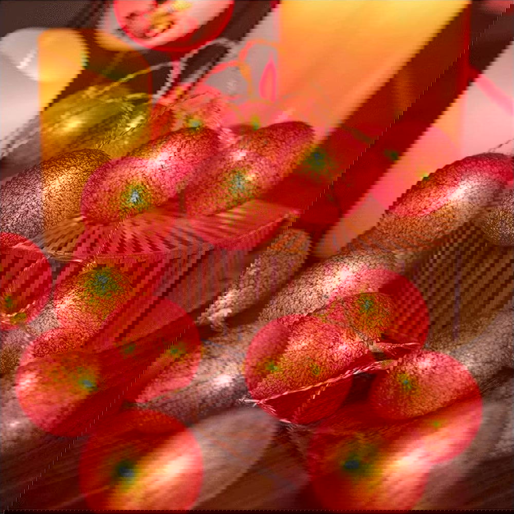 Red Thread Ball Lights - ardor