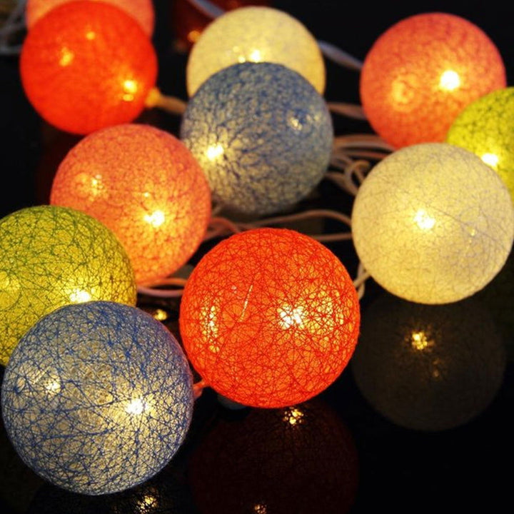 Multi Thread Ball Lights - ardor