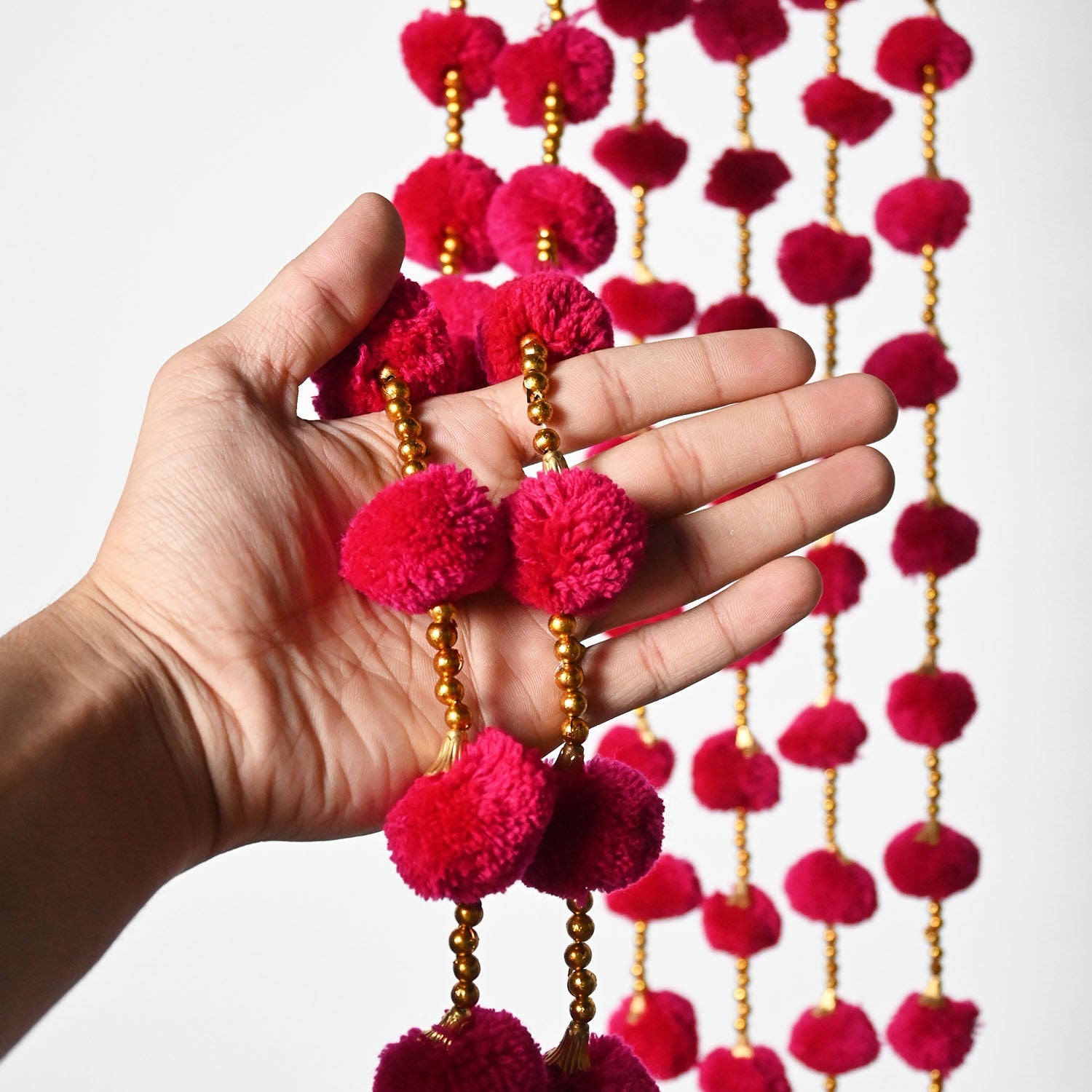 Pom Pom Garland 12 Pcs - ardor