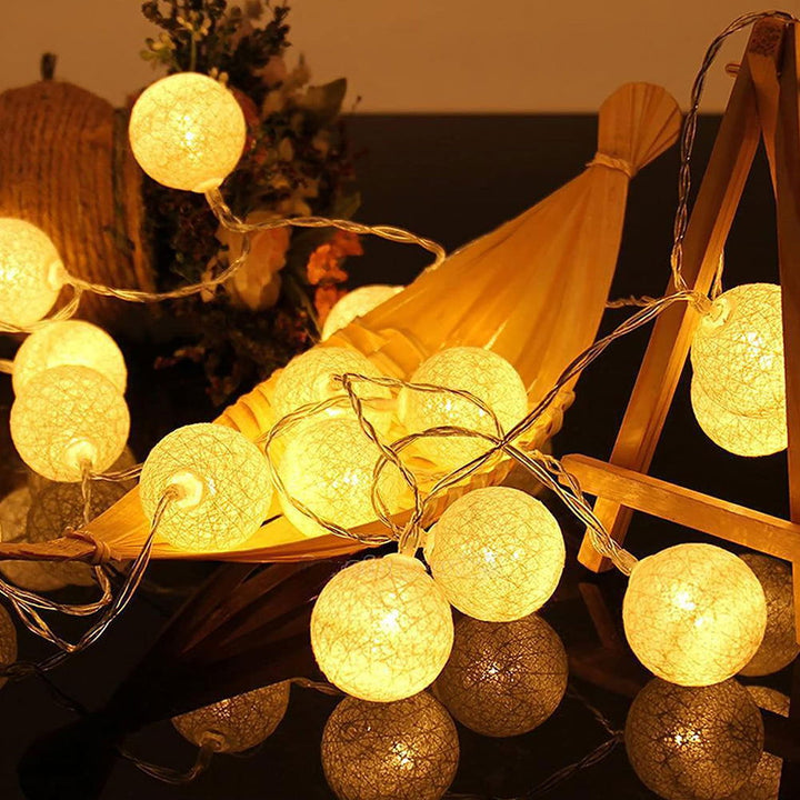 White Thread Ball Lights - ardor